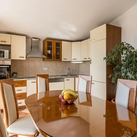 Stari Hill Private Pool Villa